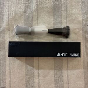 Makeup by Mario F4 Face Brush